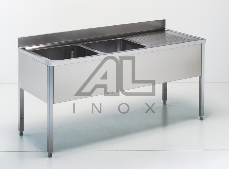 WASHBASIN ON LEGS WITH 1 SINK – L7