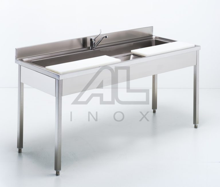 VEGETABLE PREPARATION TABLE – TVP